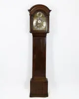 Longcase clock, George III, England, signed "Samuel Barnes / Oundle", last quarter 18th century, oak, H. 213 cm