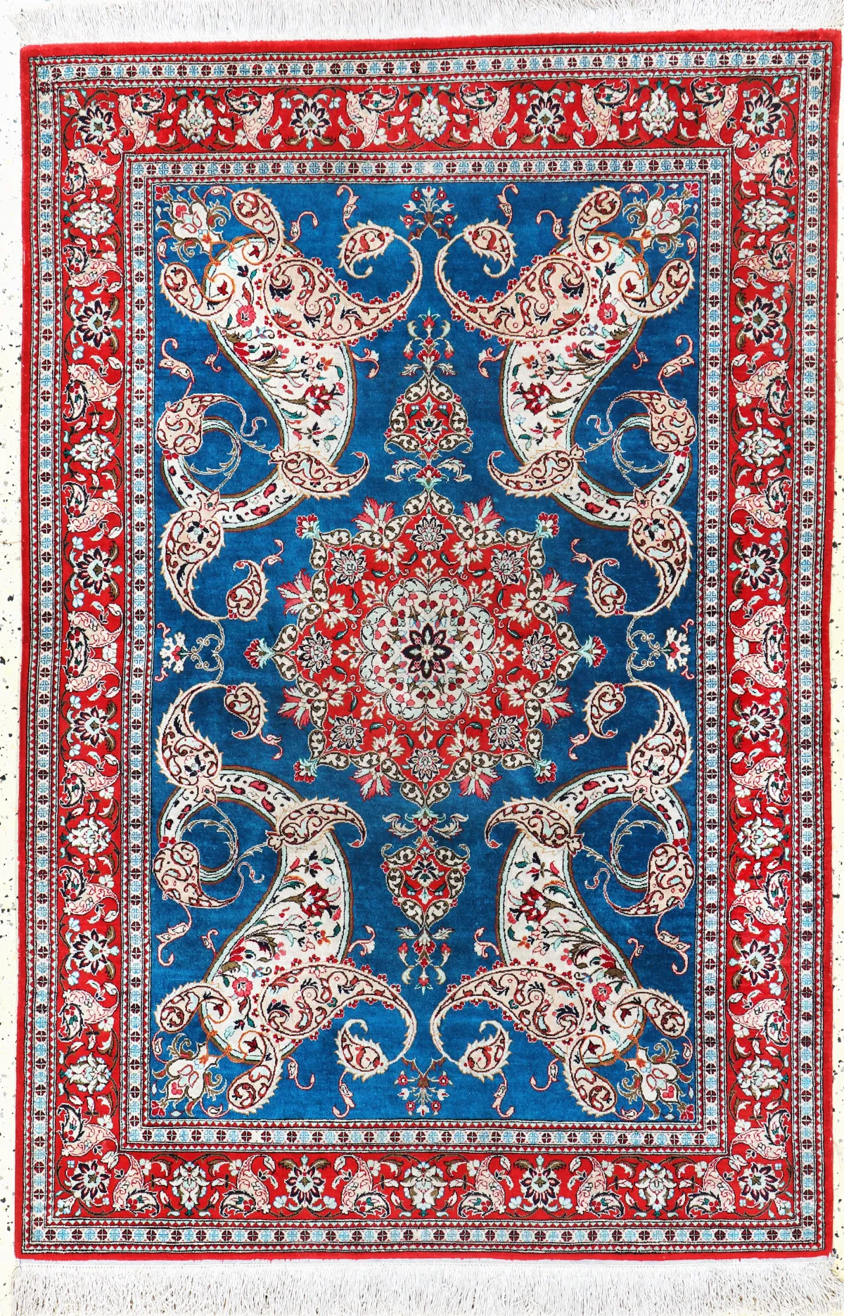 Ghom silk, Persia, mid 20th c., pure natural silk, approx. 155 x 105 cm, EHZ: 2