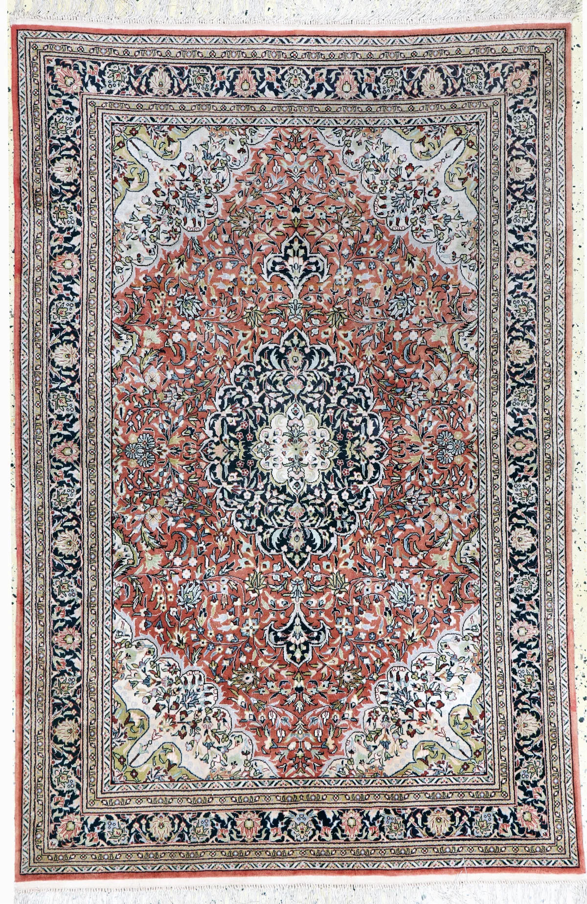 Cachemire, Inde, fin 20e s., coton mercerisé, env. 192 x 127 cm, EHZ : 2