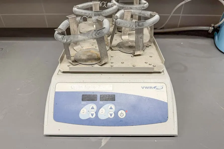 Kreisschüttler VWR Mini Shaker / "Orbital Shaker 2"