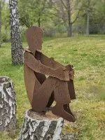 Petite sculpture en tronc d'arbre « Sitzender » #0702