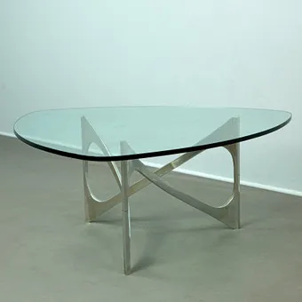 KNUT HESTERBERG. Журнальный столик, стекло и хромированный металл, Германия, 1970-е годы.