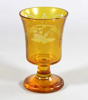 Gobelet à pied souvenir vers 1920.