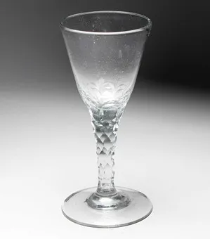 Verre à pied baroque.