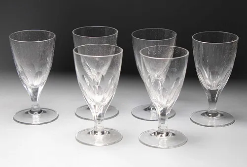 Service de verres à vin Moser *Cromwell*.