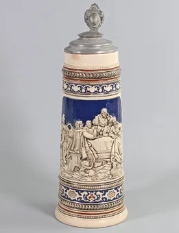 Grande cruche à devise avec couvercle vers 1890