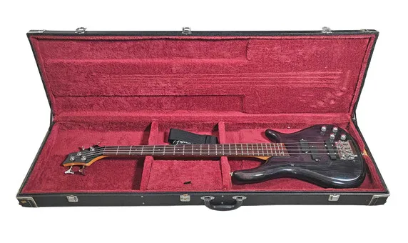 GITARA, gitara elektryczna w futerale.