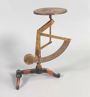 Balance de courrier antique.