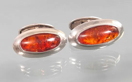 SILBERNE MANSCHETTENKNÖPFE mit Bernstein, Silber 835.