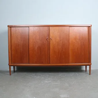 HEINRICH RIESTENPATT. Highboard, model '' RT 228 '', teak, 1960er, Dänemark.