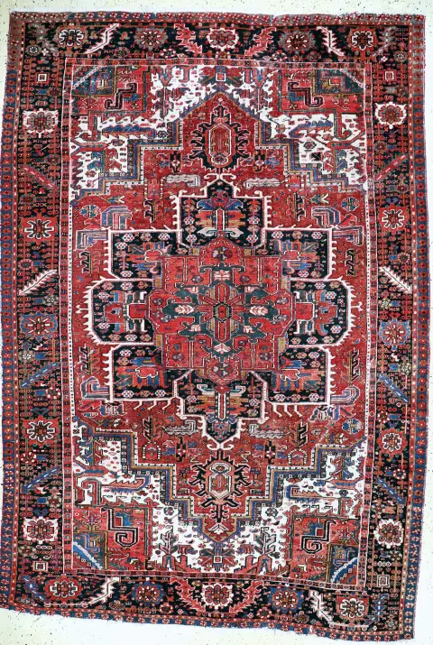 Old Heriz, Persia, early 20th c., wool on cotton, approx. 345 x 240 cm, EHZ: 3-4