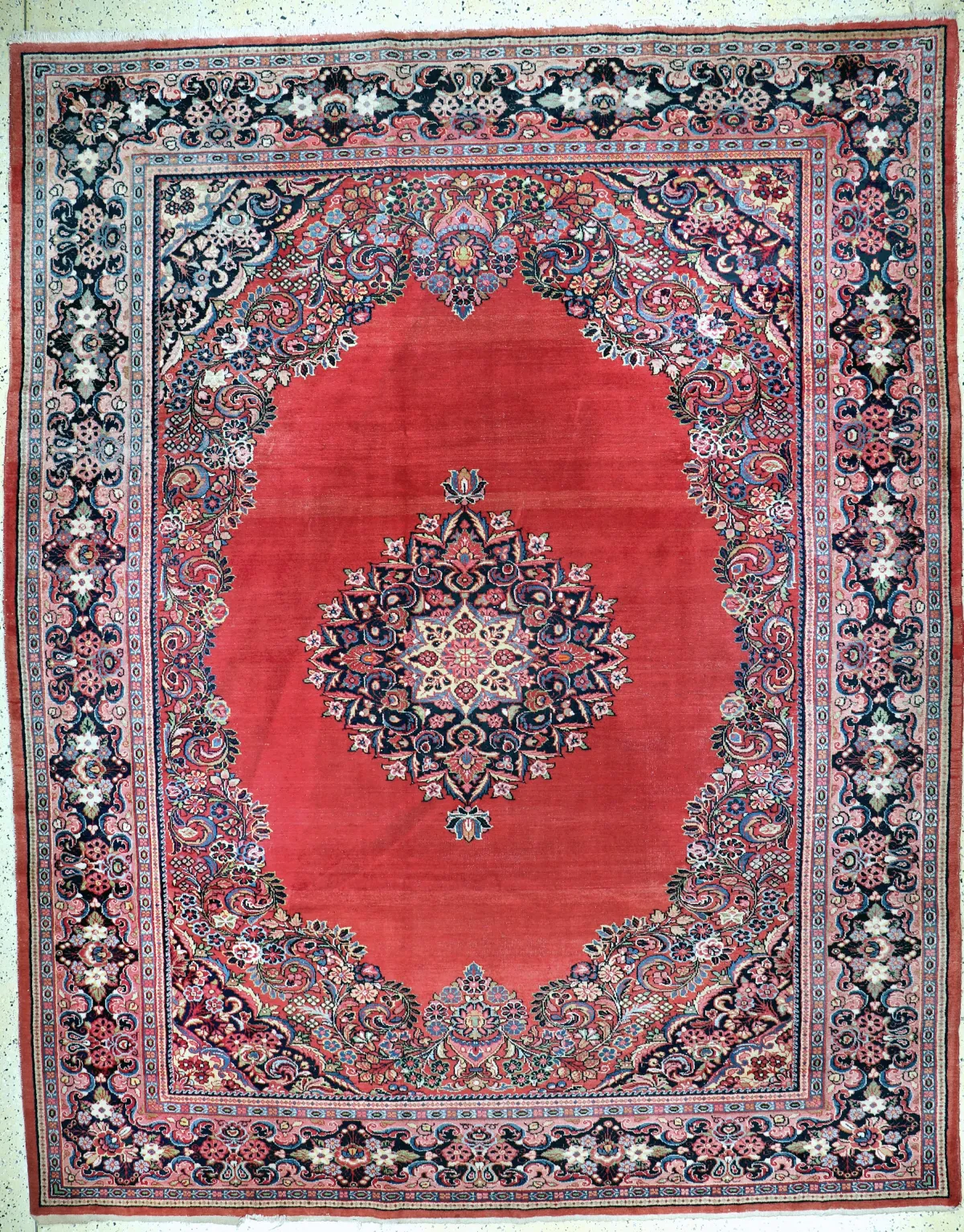 Lilian alt, Persien, Anfang 20.Jhd, Wolle auf Baumwolle, ca. 343 x 275 cm, EHZ: 3