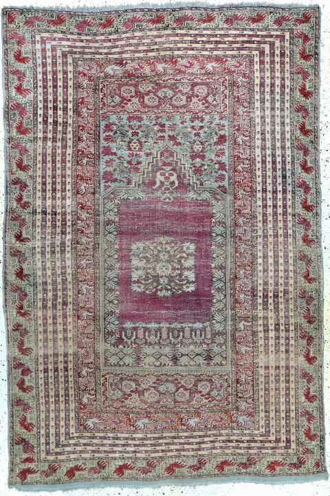 Giordes antique, Turkey, early 19th c., wool on wool, approx. 220 x 150 cm, EHZ: 3