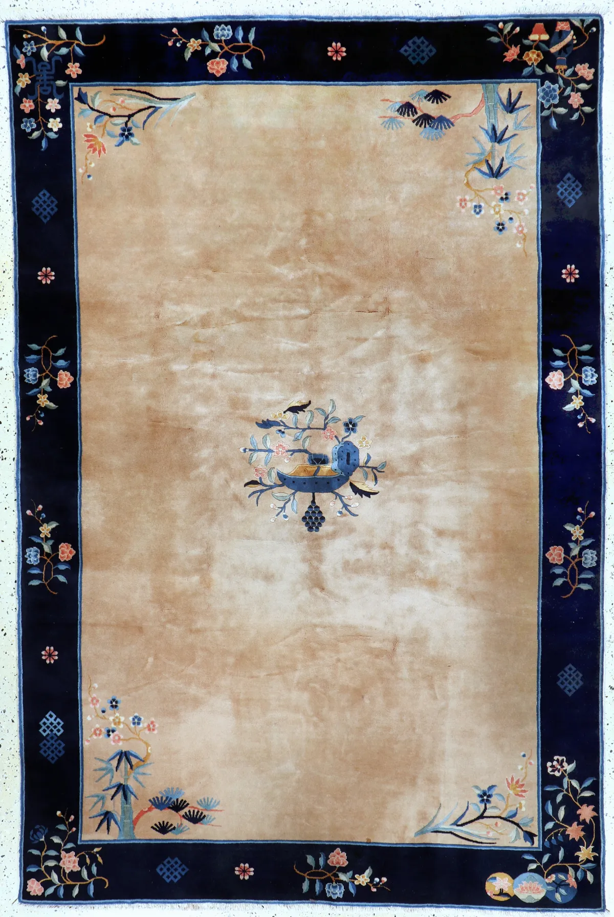 Oud Peking, China, begin 20e eeuw, wol op katoen, ca. 293 x 193 cm,