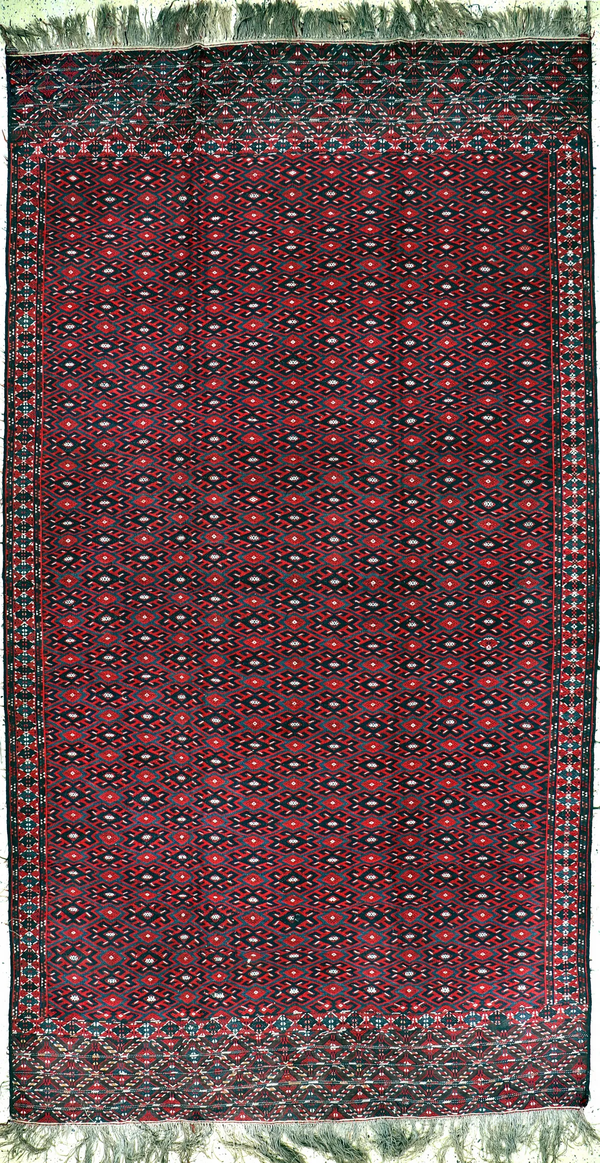 Sumakh flatwoven, Turkmenistan, circa 1900, wool on wool, approx. 400 x 216 cm, EHZ: 2