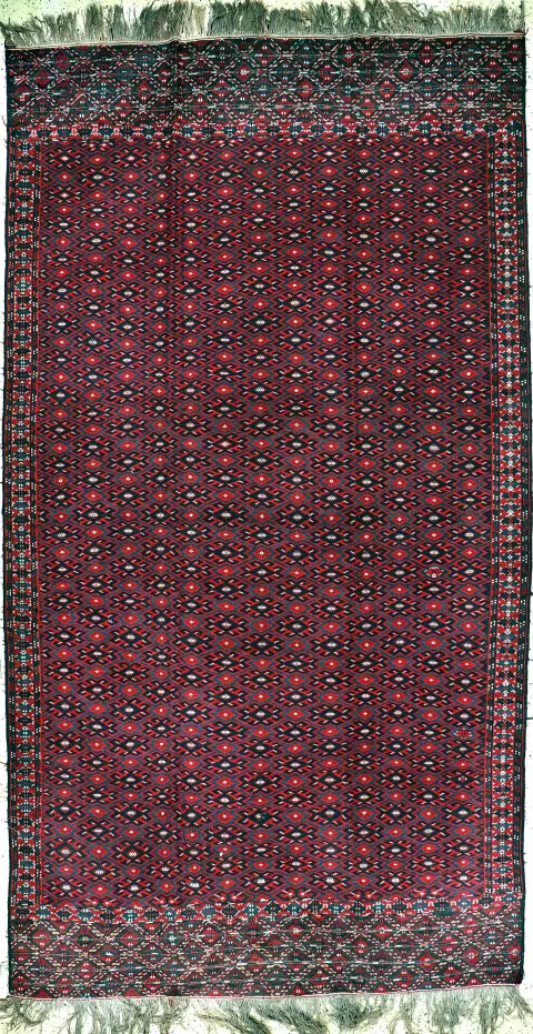 Sumakh flatwoven, Turkmenistan, circa 1900, wool on wool, approx. 400 x 216 cm, EHZ: 2