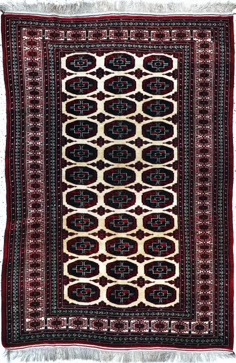 Torkmen, Persja, poł. XX w., wełna na wełnie, ok. 225 x 155 cm, EHZ: 2, (falisty)
