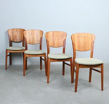 GLOSTRUP. Set Stühle / Esszimmerstühle, Teak, Dänemark, 1960er Jahre.