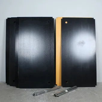 USM Haller, lot de 6 plateaux et 8 pieds de table, tube d'acier chromé, bois.