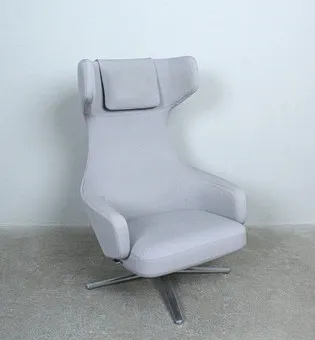 ANTONIO CITTERIO. pro Vitra, křeslo, model 'Grand Repos ', návrh 2011, Itálie.