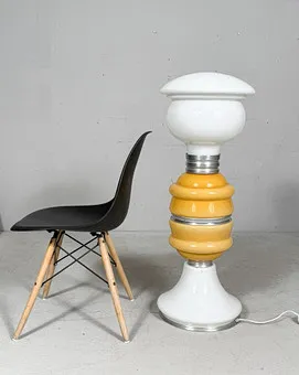 Space Age vloerlamp van Carlo Nason voor Mazzega, Italië, jaren 1970.