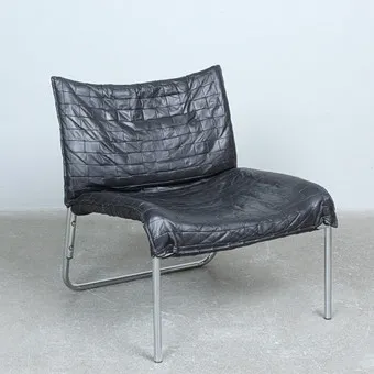 GILLIS LUNDGREN. für Ikea, Sessel mit schwarzem Patchwork-Leder der 1970er.