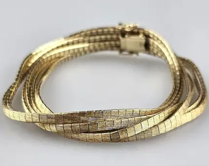 ZLATÝ NÁRAMEK - Itálie 1960/70, žluté zlato 585/000.