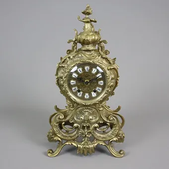 Mantel clock in Rococo style - Urgos, Germany, 20th c.