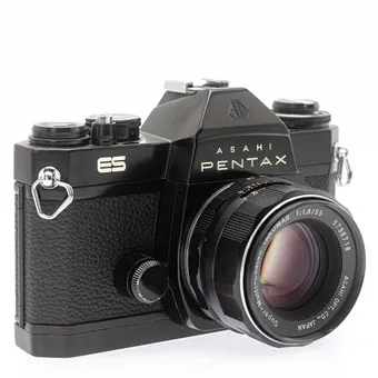 Asahi Pentax ES black, 35-мм зеркальная камера (SN 6511296) с Super-Multi-Coated Takumar 1:1.8/55 (SN 5798718).