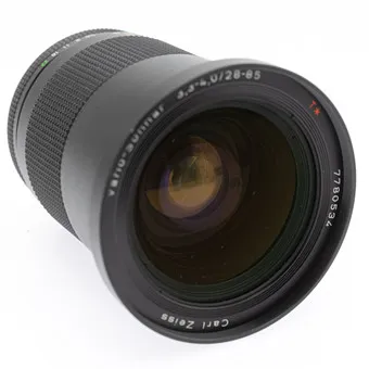 Carl Zeiss Vario-Sonnar T* 1:3.3-4.0/28-85mm (SN 7780534) lens for Contax/Yashica.
