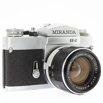 Miranda EE-2, 35-мм зеркальная камера (SN 9310714) с объективом Auto Miranda E 1:1,4 / 50 мм (SN 1401823).