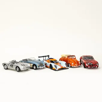 Fünf Modellautos 1/18 (5).