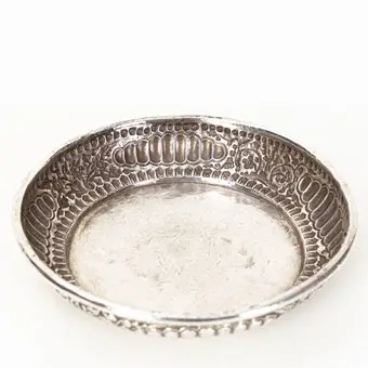 Balinese Djokja silver basket, Indonesia, circa 1900.