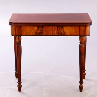 Table console, acajou, Allemagne du Nord, vers 1850/60.