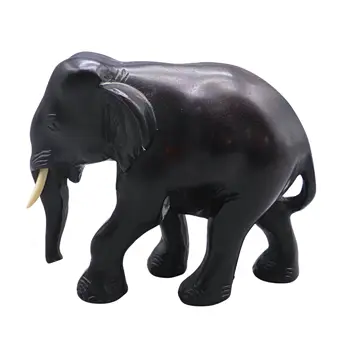 RUČNĚ VYŘEZÁVANÁ FIGURKA SLONA Z TMAVÉHO DŘEVA.