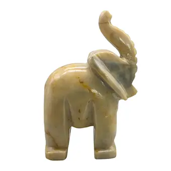 Figurka slona z přírodního kamene.