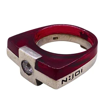 N:JOI RING 925 SILVER WITH RED PLASTIC AND ZIRCONIA.