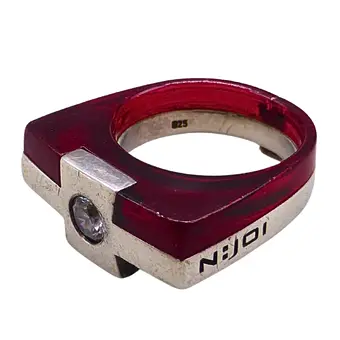 N:JOI RING 925ER SILBER MIT ROTEM KUNSTSTOFF UND ZIRKONIA.