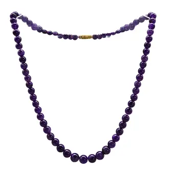 HALSKETTE MIT VIOLETTEN PERLEN.