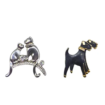 BROOCH SET WITH DOG AND CAT