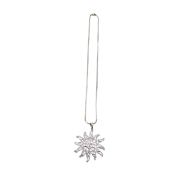 925 zilveren ketting met zonhanger.