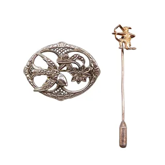 BROCHE 800 ARGENT AVEC MARCASSITES ET ÉPINGLE À CRAVATE 925 ARGENT, 2 PIÈCES.