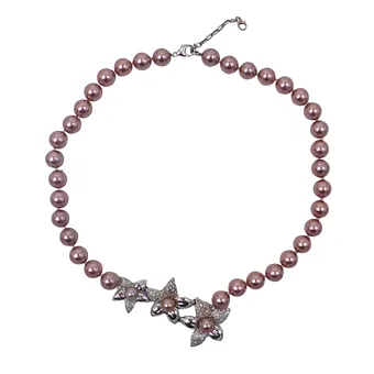 Collier de perles Pfeffinger avec éléments floraux et fermoir en argent 925.