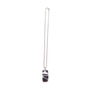 925 silver necklace with a 925 silver pendant and onyx