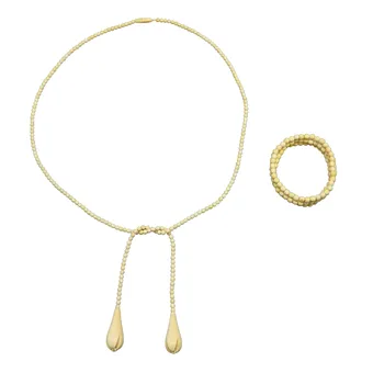 PERLENKETTE UND ARMBAND AUS BEIN.