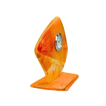 GLASMANUFAKTUR WEINFURTNER DESIGN-TISCHUHR AUS ORANGEFARBENEM GLAS.