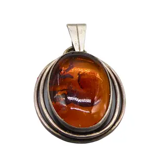 PENDENTIF AMBRE SERTI EN ARGENT 925.