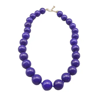 Collier de perles en pierre naturelle bleue avec fermoir en argent 925.