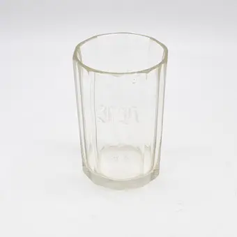 BIEDERMEIER SKLO, INICIÁLY HK, NĚMECKO, 19. STOLETÍ.