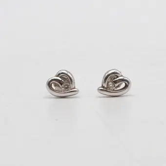 OHRSTECKER AUS STERLINGSILBER, HERZFORM MIT ZIRKONIA, VINTAGE.